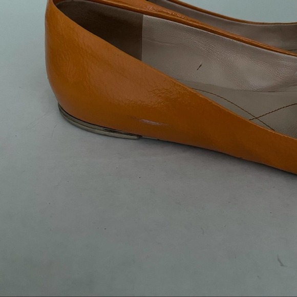 Ferragamo Varina Flat Apricot Patent Leather - Picture 3 of 15